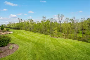 490 Harvest View Dr, Peters Township, PA 15367 - Photo 47