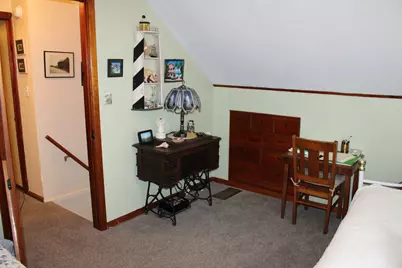 919 Columbia Avenue, Grove City Boro, PA 16127 - Photo 11