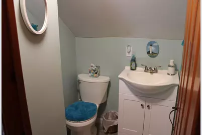 919 Columbia Avenue, Grove City Boro, PA 16127 - Photo 15