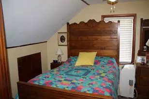 919 Columbia Ave, Grove City Boro, PA 16127 - Photo 13