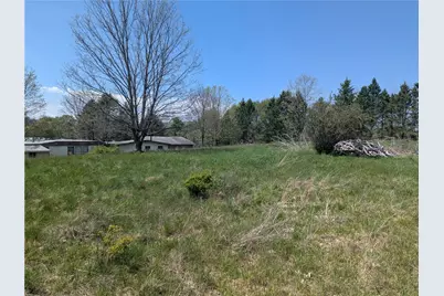 264 Beaufort Rd, Fairfeld Township, PA 15944 - Photo 3
