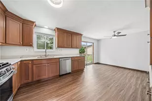 4137 Cambridge, Hempfield Township, PA 15642 - Photo 9