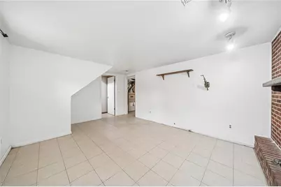 4137 Cambridge, Hempfield Township, PA 15642 - Photo 21