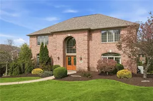315 Fox Run Dr, Peters Township, PA 15367 - Photo 3