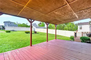 1715 Morton Ave, West Mifflin, PA 15122 - Photo 29