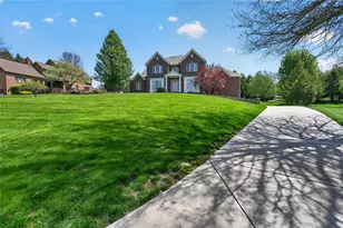 104 Primrose Cir, Penn Township, PA 16002 - Photo 5