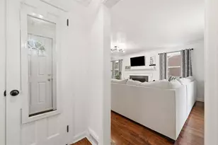 315 Woodside Rd, Pittsburgh, PA 15221 - Photo 5