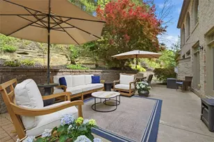 1560 Barrington Dr, Pittsburgh, PA 15090 - Photo 37
