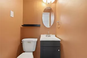 345 Maize Dr, Pittsburgh, PA 15236 - Photo 25