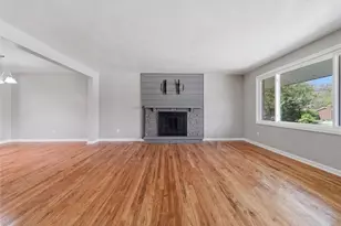 345 Maize Dr, Pittsburgh, PA 15236 - Photo 7
