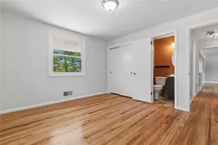 345 Maize Dr, Pittsburgh, PA 15236 - Photo 23