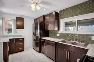 1227 Denisonview St, Pittsburgh, PA 15205 - Photo 15