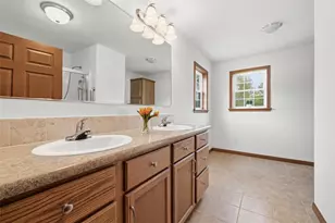 221 Parkhill Rd, Economy, PA 15005 - Photo 25