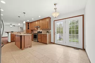 221 Parkhill Rd, Economy, PA 15005 - Photo 17