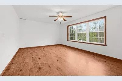 221 Parkhill Rd, Economy, PA 15005 - Photo 11