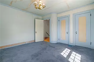 2008 Clearview Rd, Pittsburgh, PA 15116 - Photo 15