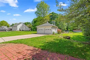 2008 Clearview Rd, Pittsburgh, PA 15116 - Photo 25