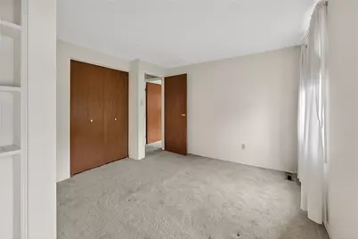 142 Thunderwood Dr, Bethel Park, PA 15102 - Photo 29