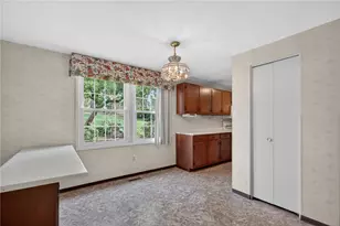 142 Thunderwood Dr, Bethel Park, PA 15102 - Photo 15