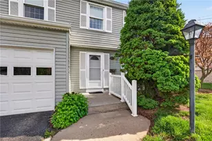 142 Thunderwood Dr, Bethel Park, PA 15102 - Photo 3