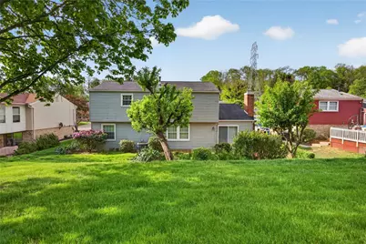 142 Thunderwood Dr, Bethel Park, PA 15102 - Photo 35