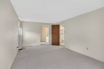 142 Thunderwood Dr, Bethel Park, PA 15102 - Photo 21