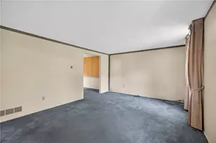 142 Thunderwood Dr, Bethel Park, PA 15102 - Photo 5