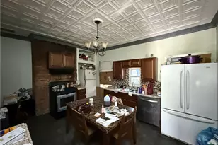 1944 Lithgow Ave, Pittsburgh, PA 15214 - Photo 5