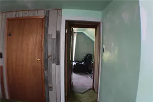31 Pennsylvania Ave, California, PA 15419 - Photo 11