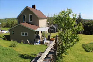 31 Pennsylvania Ave, California, PA 15419 - Photo 17