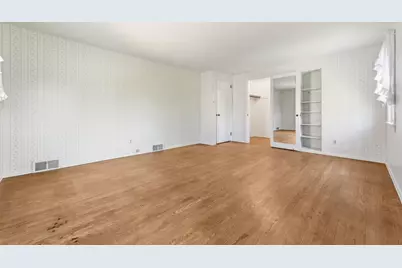 334 Jefferson Dr, Pittsburgh, PA 15228 - Photo 19