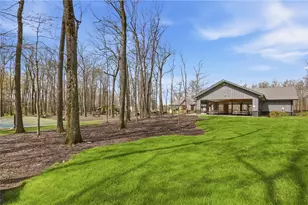 1627 Snowfield Way, Hidden Valley, PA 15502 - Photo 27