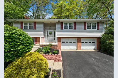 3008 McClellan Drive, Unity Township, PA 15601 - Photo 1