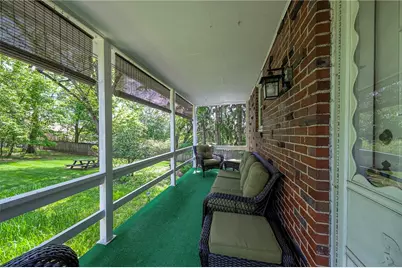 9716 East Rd, Pittsburgh, PA 15127 - Photo 13