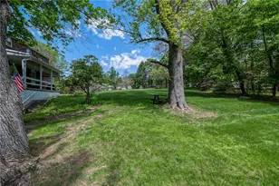 9716 E Rd, Pittsburgh, PA 15127 - Photo 5