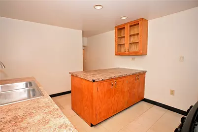 1822 Fox Way, Pittsburgh, PA 15203 - Photo 13