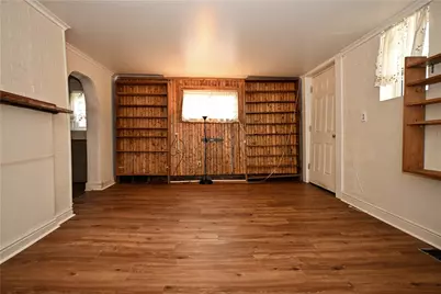 1822 Fox Way, Pittsburgh, PA 15203 - Photo 5