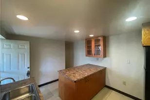 1822 Fox Wy, Pittsburgh, PA 15203 - Photo 9