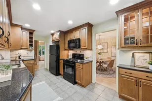 100 Denniston St, Pittsburgh, PA 15206 - Photo 11