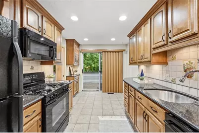 100 Denniston St #53, Pittsburgh, PA 15206 - Photo 13