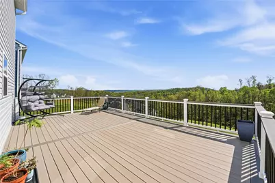 417 Coventry Court, Lancaster Township, PA 16037 - Photo 11