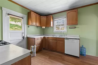384 F St, Pittsburgh, PA 15209 - Photo 11