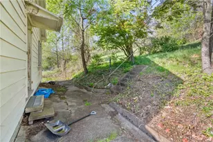 384 F St, Pittsburgh, PA 15209 - Photo 25
