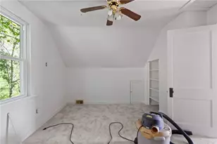 384 F St, Pittsburgh, PA 15209 - Photo 15