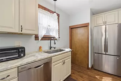 906 Parkside Ave, Pittsburgh, PA 15228 - Photo 13
