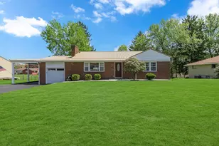 110 Pinkerton Dr, Brighton Township, PA 15009 - Photo 1