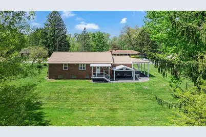 110 Pinkerton Dr, Brighton Township, PA 15009 - Photo 3