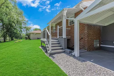 110 Pinkerton Dr, Brighton Township, PA 15009 - Photo 7