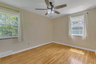 110 Pinkerton Dr, Brighton Township, PA 15009 - Photo 19