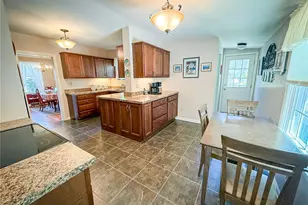 306 Beechwood Blvd, Center Township, PA 16001 - Photo 17